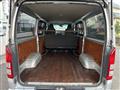 2005 Toyota Hiace Van