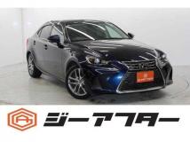 2017 Lexus IS