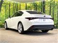 2022 Lexus IS