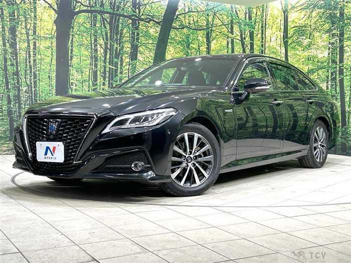 2018 Toyota Crown Hybrid