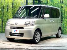 2012 Daihatsu Tanto