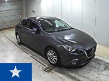 2013 Mazda Axela Hybrid