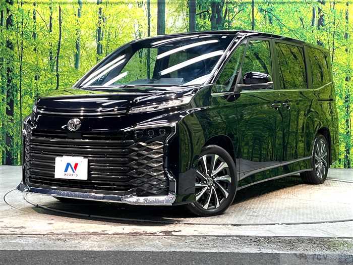 2023 Toyota Voxy