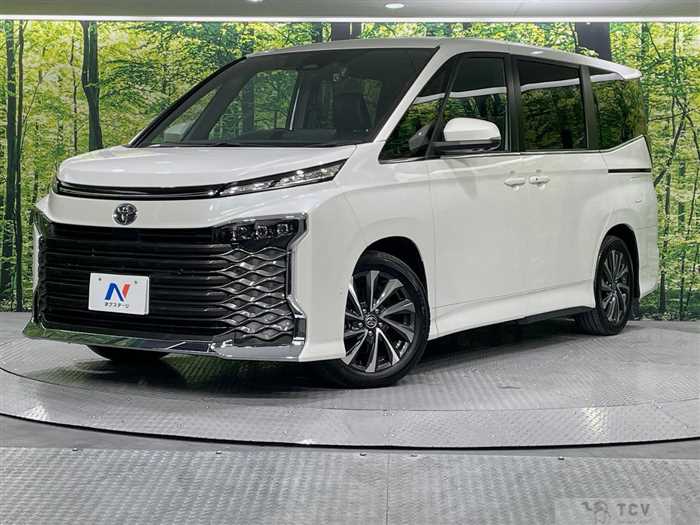 2023 Toyota Voxy