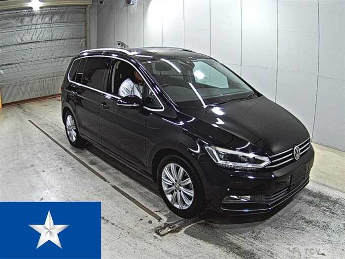 2017 Volkswagen Golf Touran