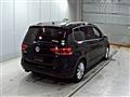 2017 Volkswagen Golf Touran
