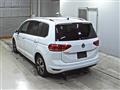 2019 Volkswagen Golf Touran