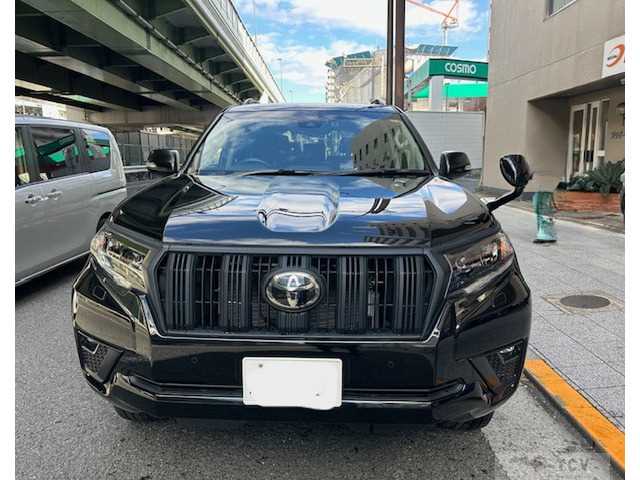 2022 Toyota Land Cruiser Prado
