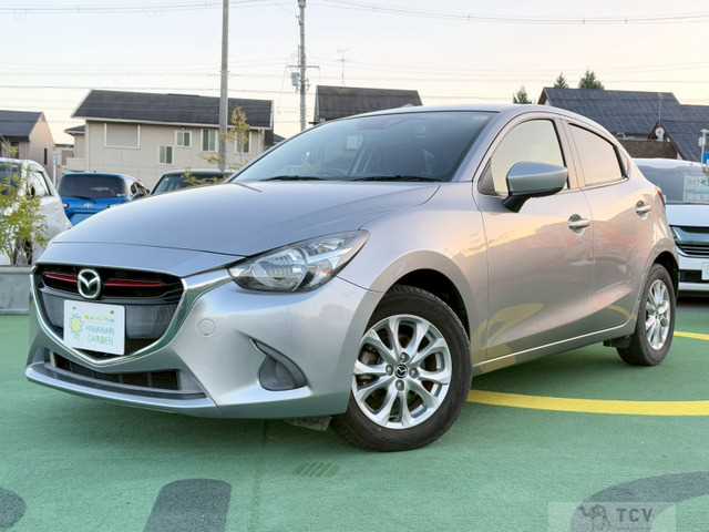 2015 Mazda Demio