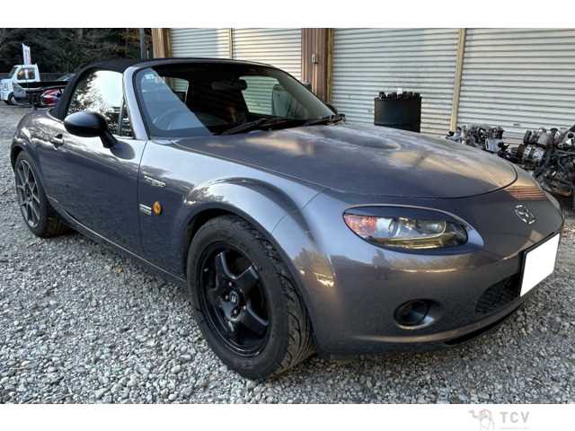 2006 Mazda Roadster