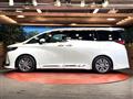 2023 Toyota Alphard Hybrid