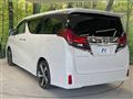 2017 Toyota Alphard