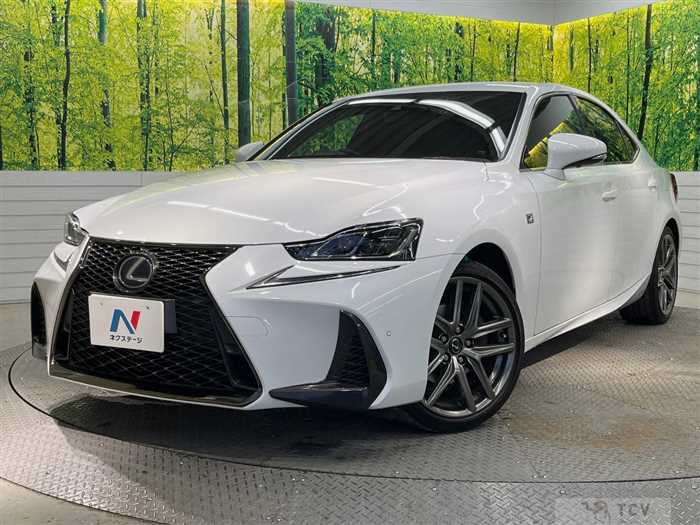 2017 Lexus IS