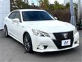 2013 Toyota Crown Hybrid