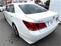 2013 Toyota Crown Hybrid