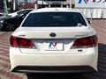 2014 Toyota Crown Hybrid
