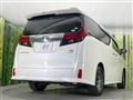 2017 Toyota Alphard Hybrid