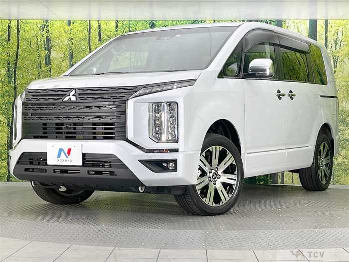 2022 Mitsubishi Delica D5