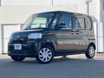 2011 Daihatsu Tanto