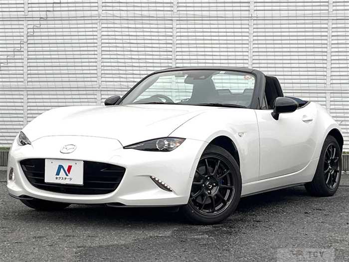 2022 Mazda Roadster