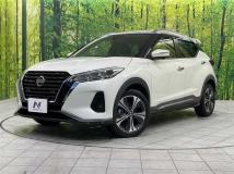 2020 Nissan KIX