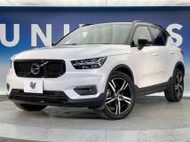2020 Volvo XC40
