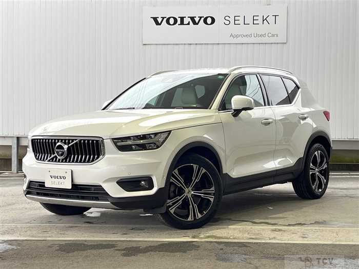 2021 Volvo XC40