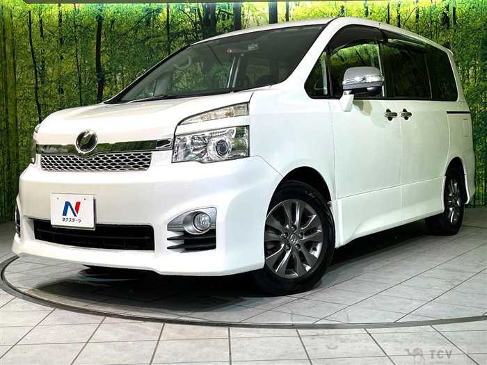 2011 Toyota Voxy