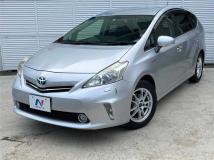 2012 Toyota PRIUS α