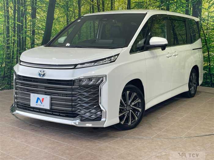 2023 Toyota Voxy