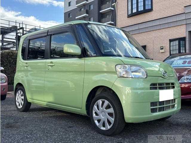 2011 Daihatsu Tanto