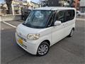 2011 Daihatsu Tanto