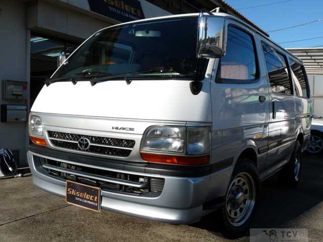 2004 Toyota Hiace Van