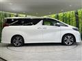 2022 Toyota Alphard
