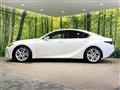 2022 Lexus IS