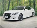 2013 Toyota Crown Hybrid