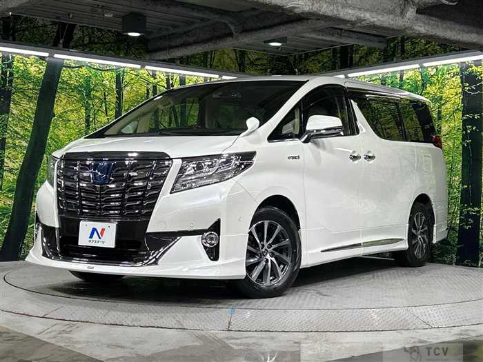 2017 Toyota Alphard Hybrid