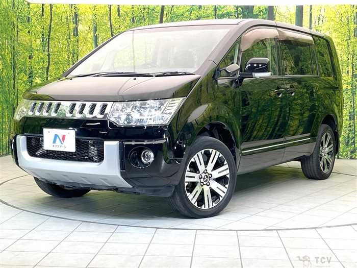 2015 Mitsubishi Delica D5