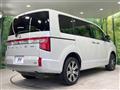 2021 Mitsubishi Delica D5