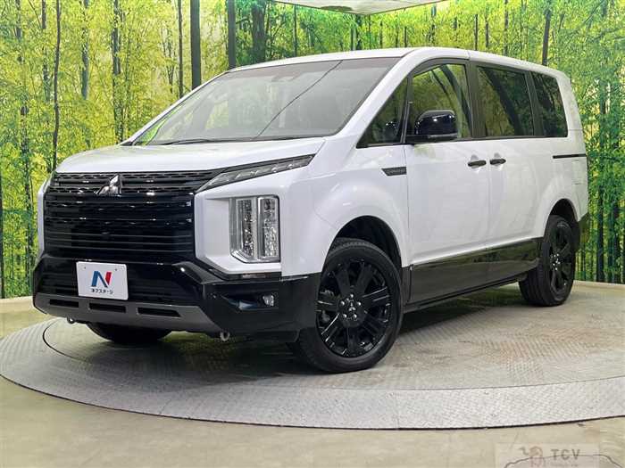 2025 Mitsubishi Delica D5