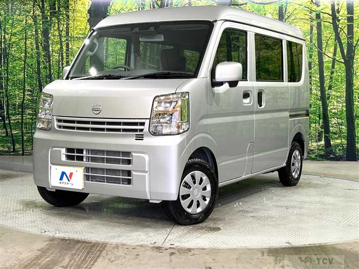 2025 Nissan Clipper Van