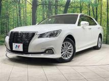 2016 Toyota Crown