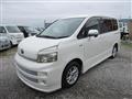 2008 Toyota Voxy