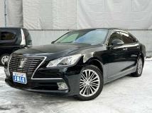 2013 Toyota Crown