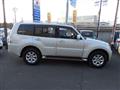 2011 Mitsubishi Pajero