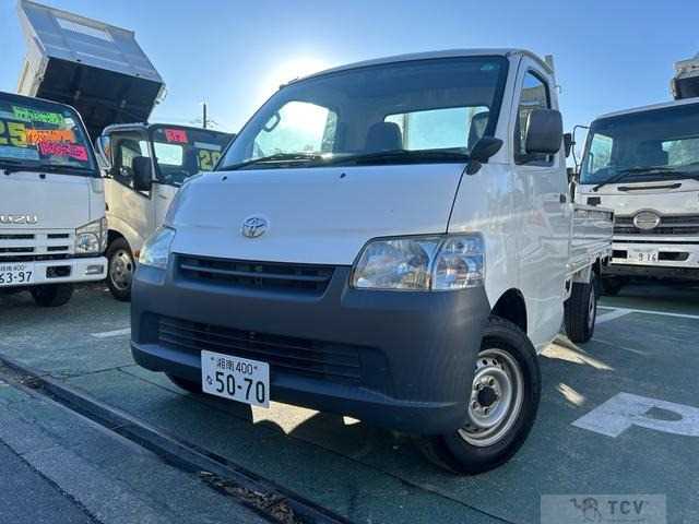 2011 Toyota Liteace Truck