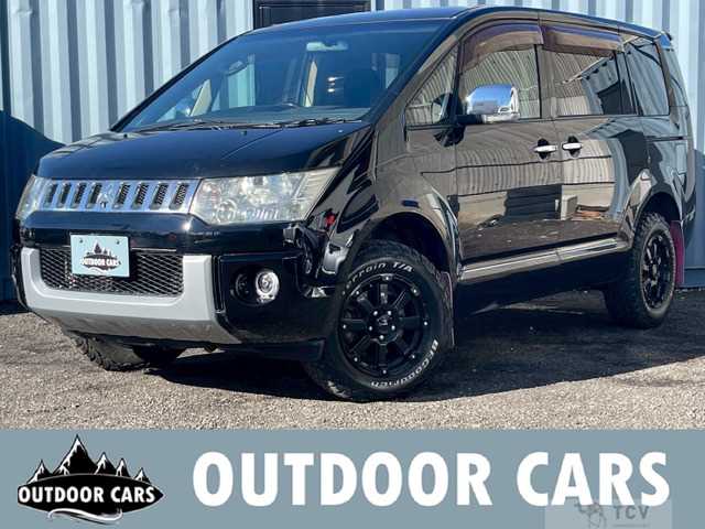 2011 Mitsubishi Delica D5
