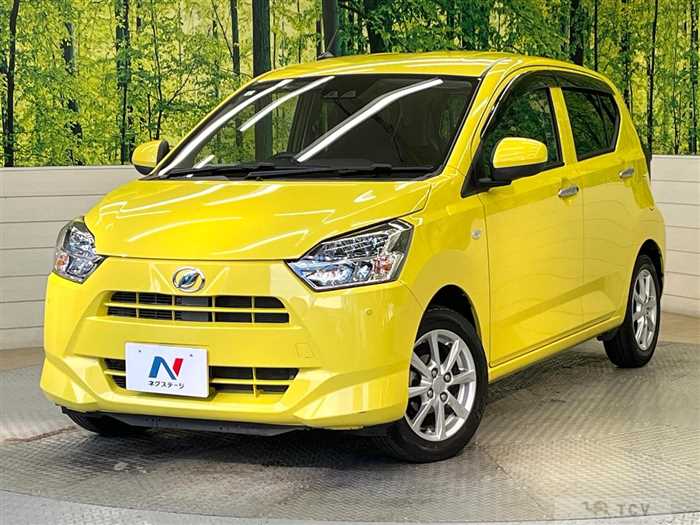 2017 Daihatsu Mira Es