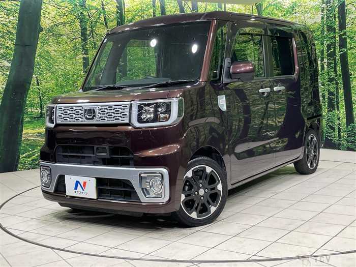2015 Daihatsu WAKE