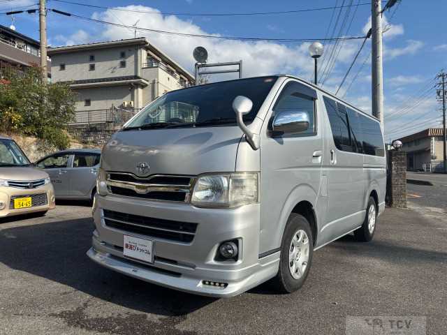 2010 Toyota Hiace Van